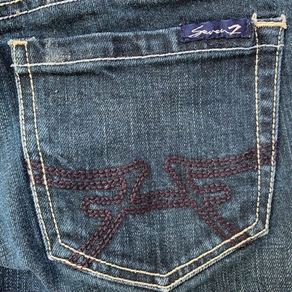 Seven 7 Women's Shorts Size 27 Denim Cuffed Zip Up - Picture 6 of 10